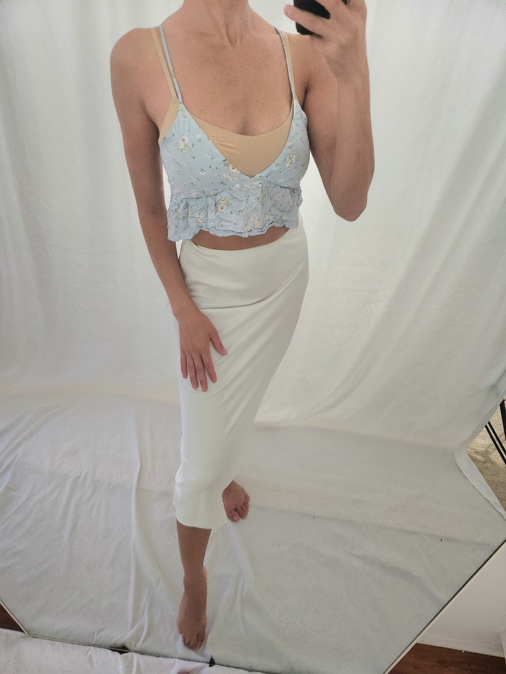 Sky and Sparrow Floral Crop Top White Blue Summer Bralette Sleeveless Ruffles